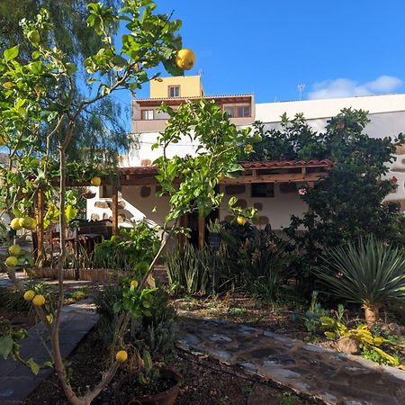 Casa Roberta Fuego Apartman Arona  Kültér fotó