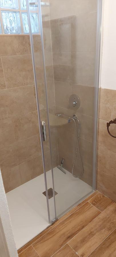 Casa Roberta Fuego Apartman Arona  Kültér fotó